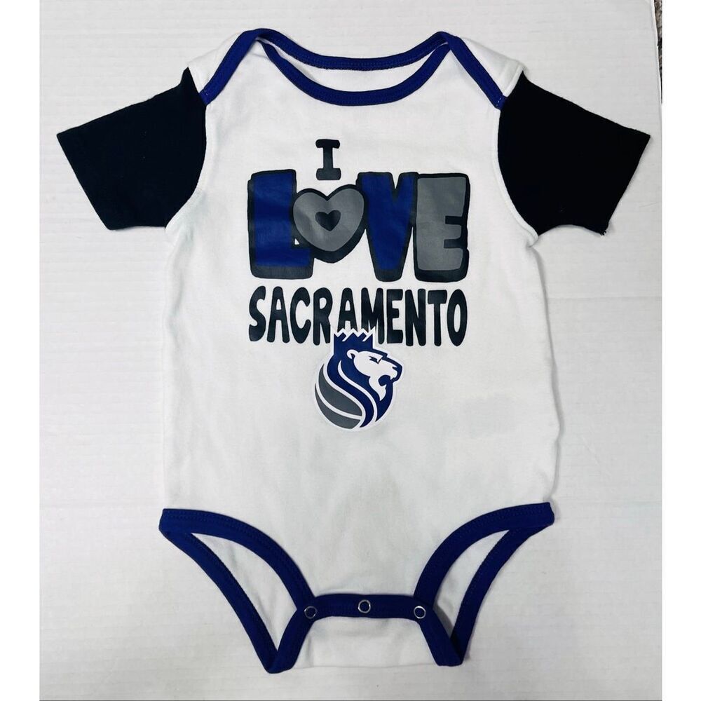 NBA Sacramento Kings Bodysuit   Boys Size 18 Months